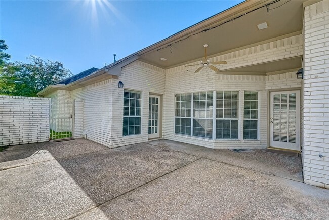 Building Photo - 14303 Reissen Ln