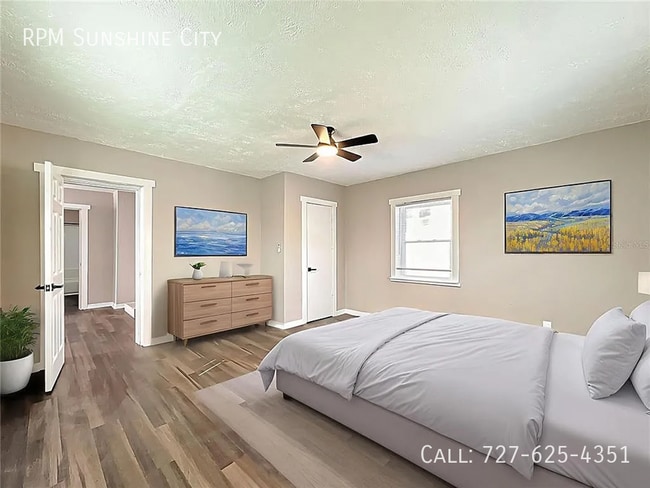 Building Photo - 944 18th Ave S