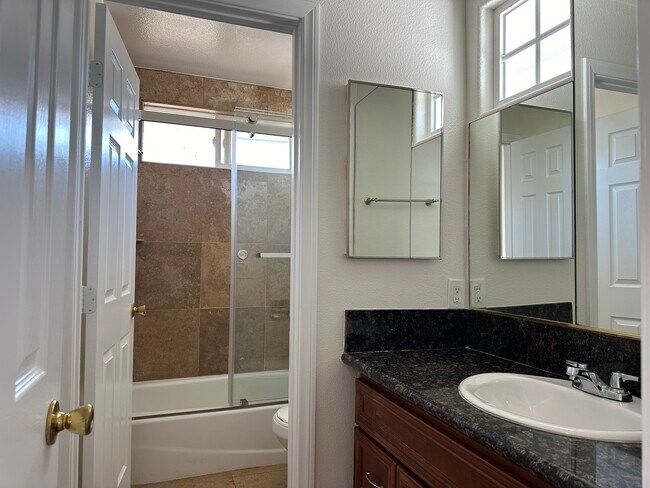 Building Photo - 16479 Randall Ave