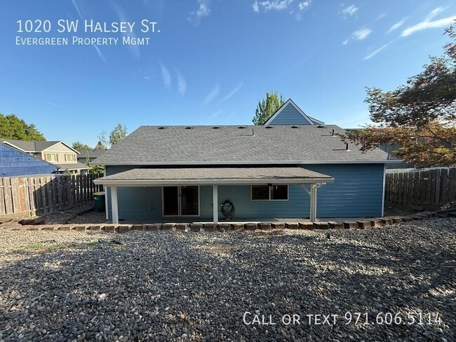 Building Photo - 1020 SW Halsey St