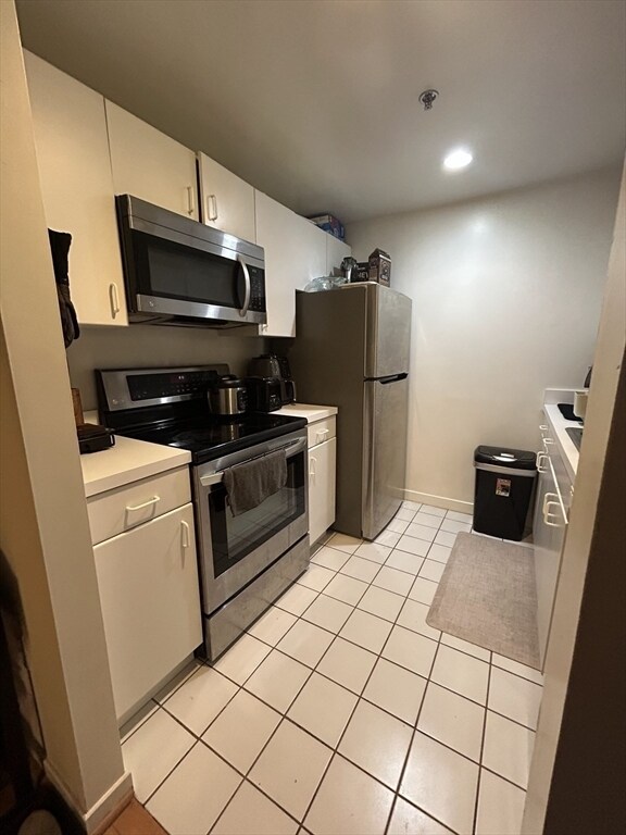 Building Photo - 950 Massachusetts Ave