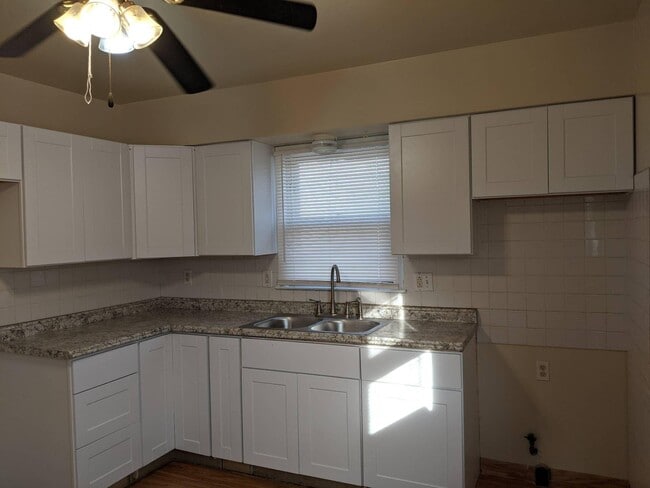 Building Photo - 5846 N 83rd St