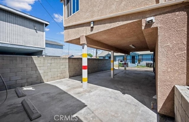 Building Photo - 6616 S Figueroa St