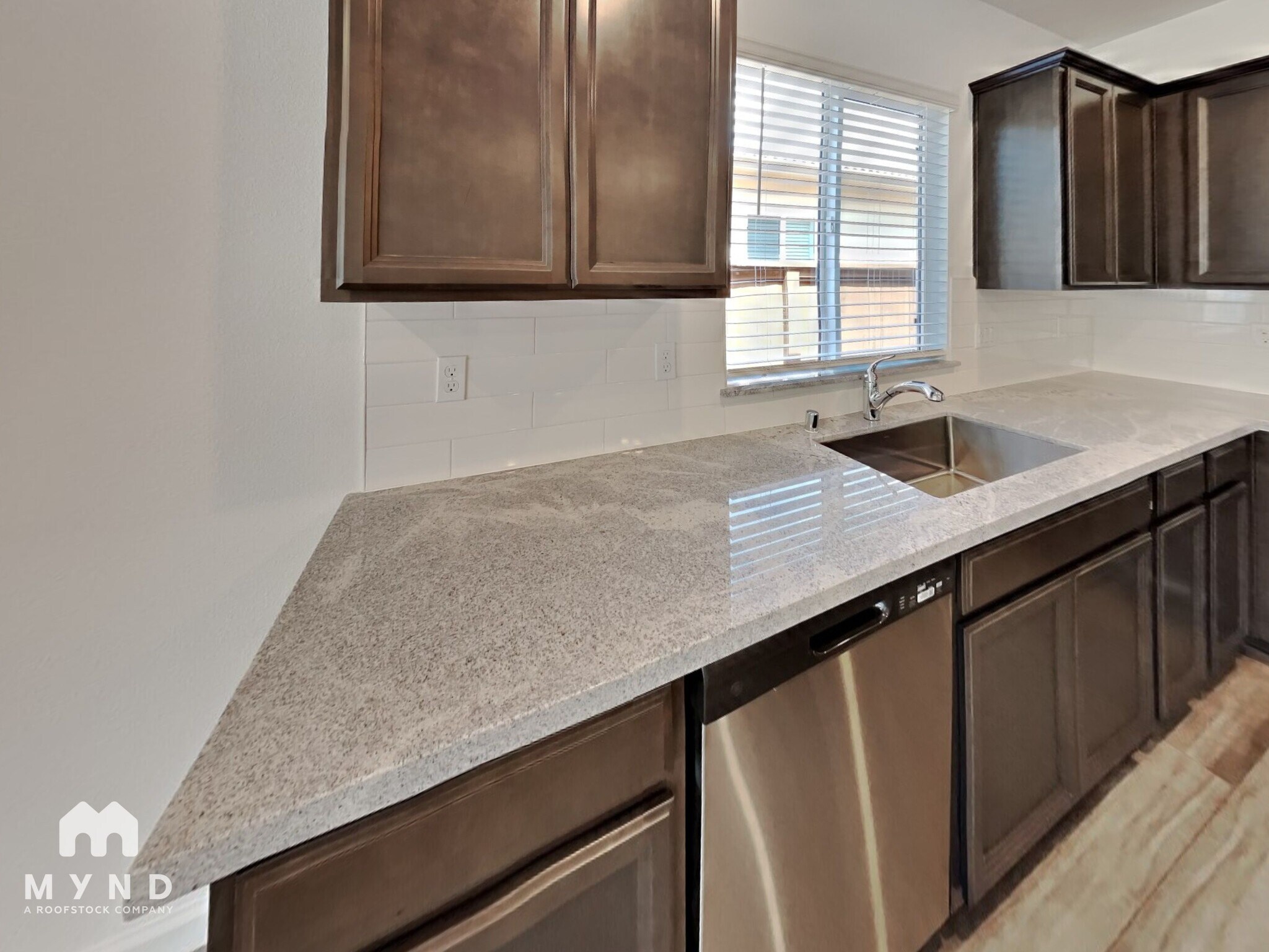 Building Photo - 1688 Bullock Dr