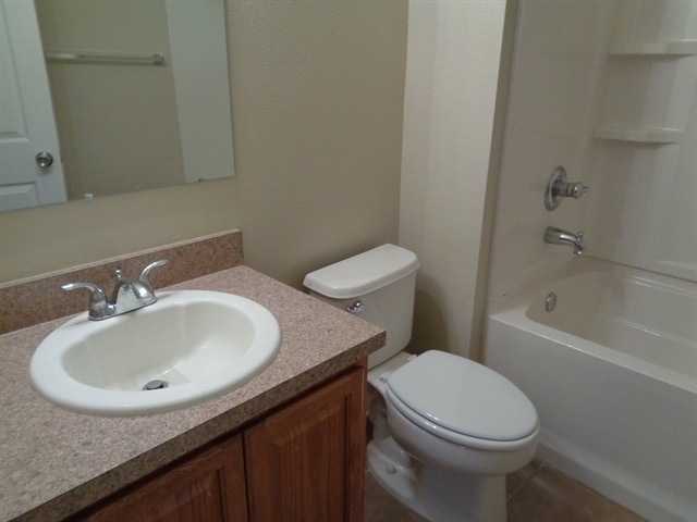 Building Photo - 11125 Running Pine Dr