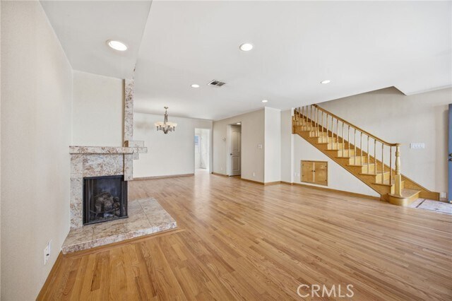 Building Photo - 12358 Moorpark St