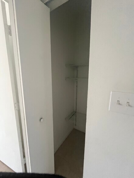 Upstairs linen closet - 812 NW 22nd Pl