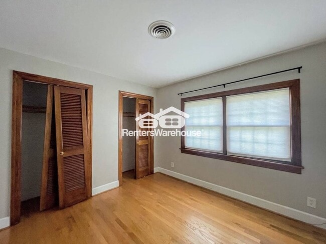 Building Photo - 2925 Duke of York Dr