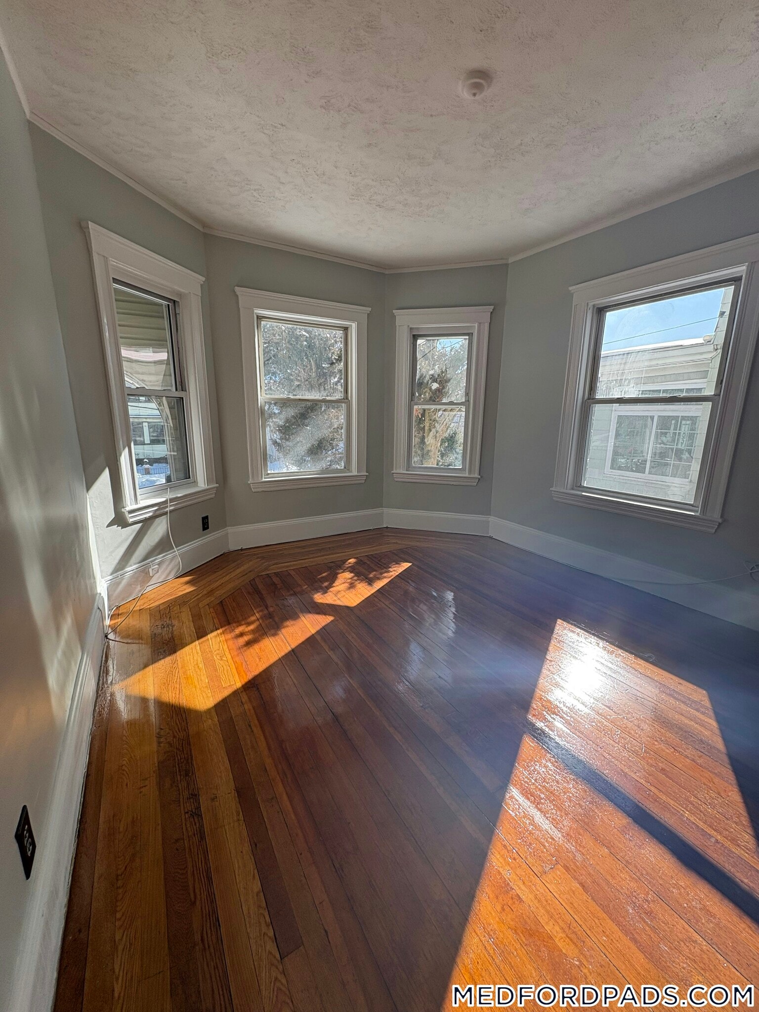 Building Photo - 156 Middlesex Ave