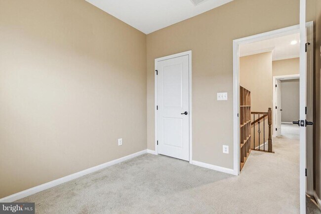 Building Photo - 2011 Serviceberry Rd