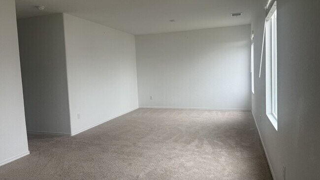 Building Photo - "Spacious 4-Bed Oasis with 2.5 Baths on Tiny Moons Way, Elgin - 2000 Sq Ft of Comfort!"  Back to ...