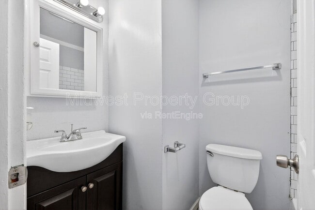 Building Photo - 1540 Aspen Dr
