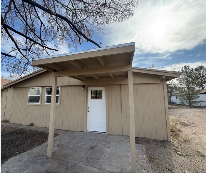 Primary Photo - 252 Hillview Ave