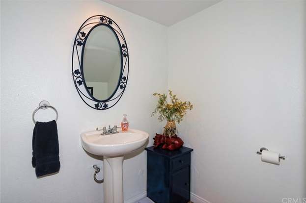 Building Photo - 26825 Park Terrace Ln
