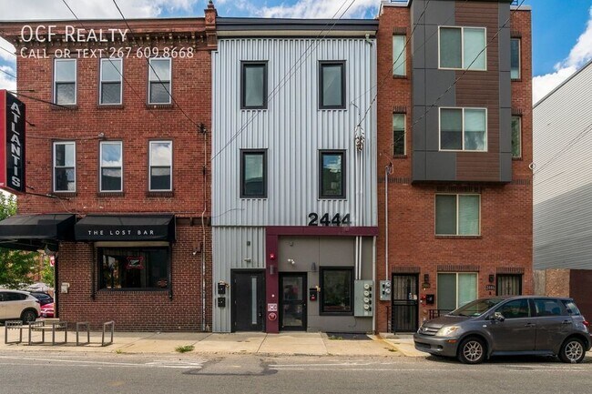 Building Photo - 2444 Frankford Ave