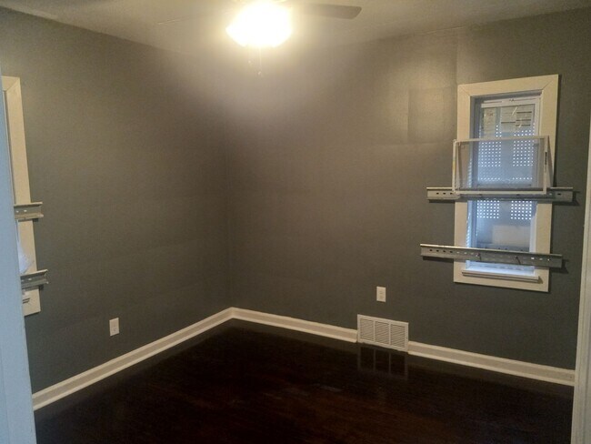 Building Photo - Section 8 Ready: 4-Bedroom 2-Bathroom