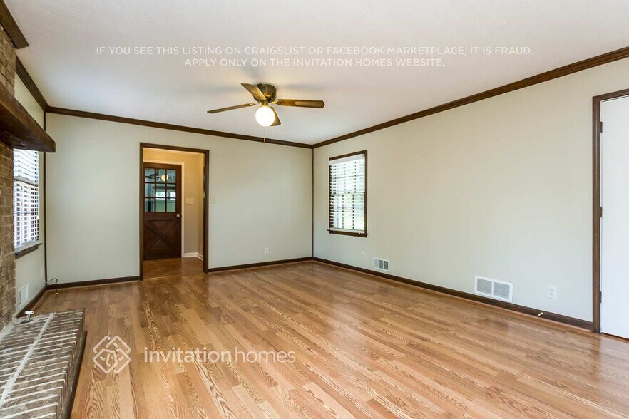 Building Photo - 672 Bankshire Dr