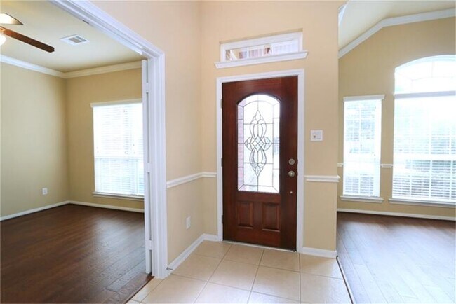 Building Photo - 6815 Clemson Ln