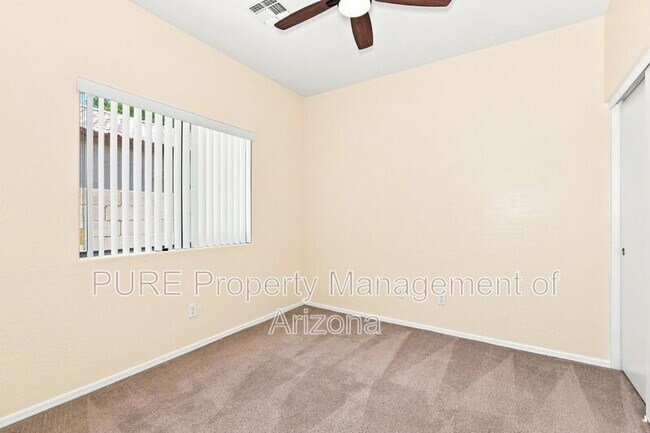 Building Photo - 2807 E Morenci Rd