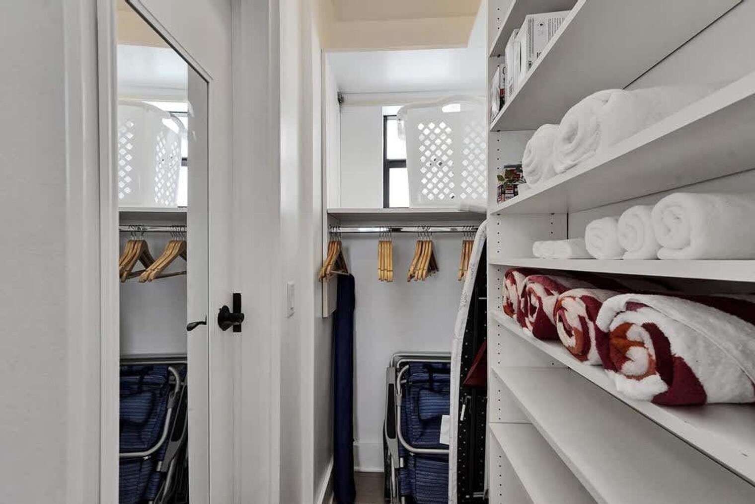 Building Photo - 333 Walnut St