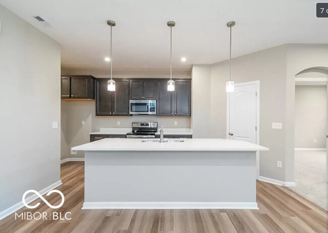 Building Photo - 10309 Gateway Dr