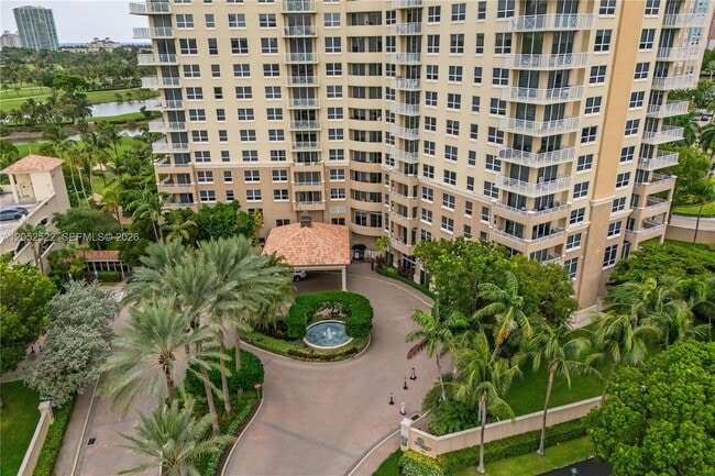 Building Photo - 19501 W Country Club Dr