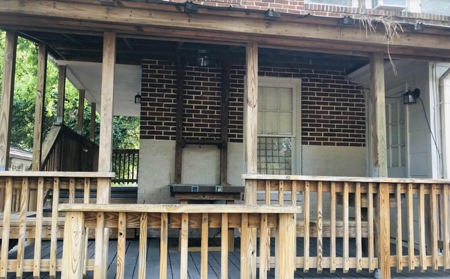Building Photo - Pre-Leasing for the 26-27 School Year! - A...