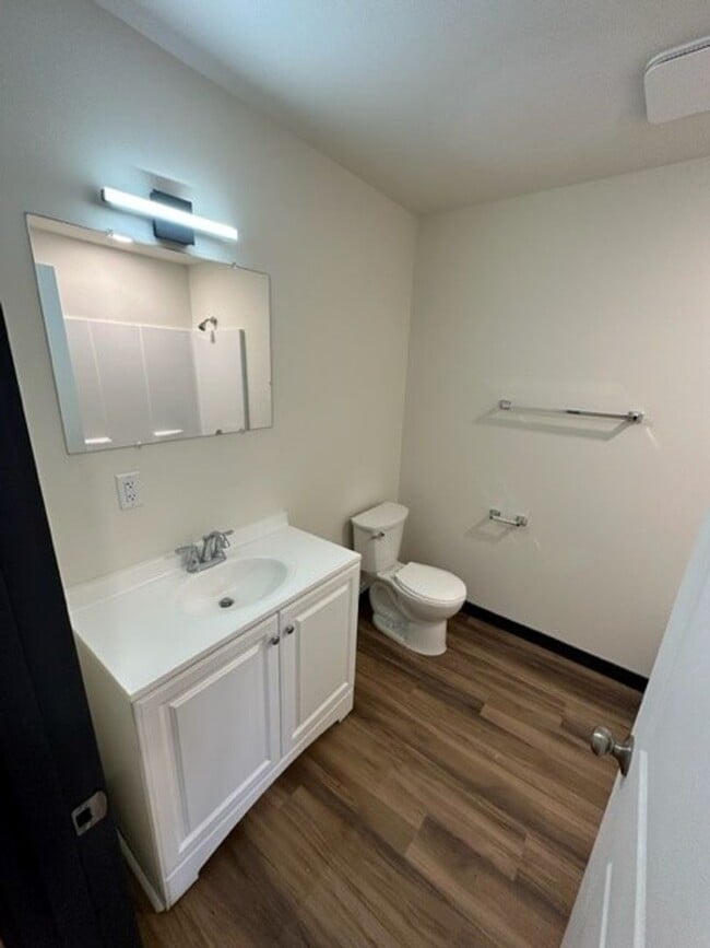 Building Photo - Newer Construction & Pet Friendly! 3 Bed 2.5 Bath Home Available!