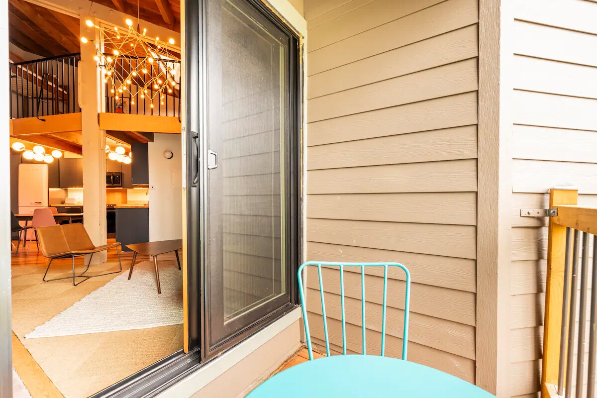 Building Photo - 2200 Lodgepole Cir