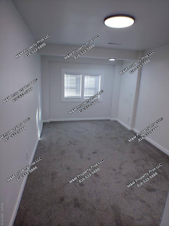 Building Photo - 8208 W 81st St