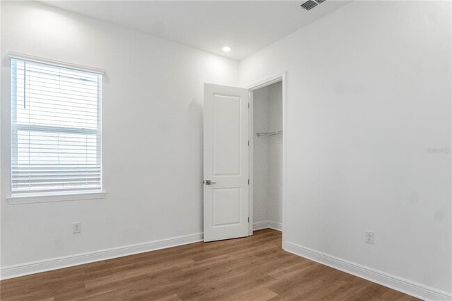 Building Photo - 16120 Volterra Point