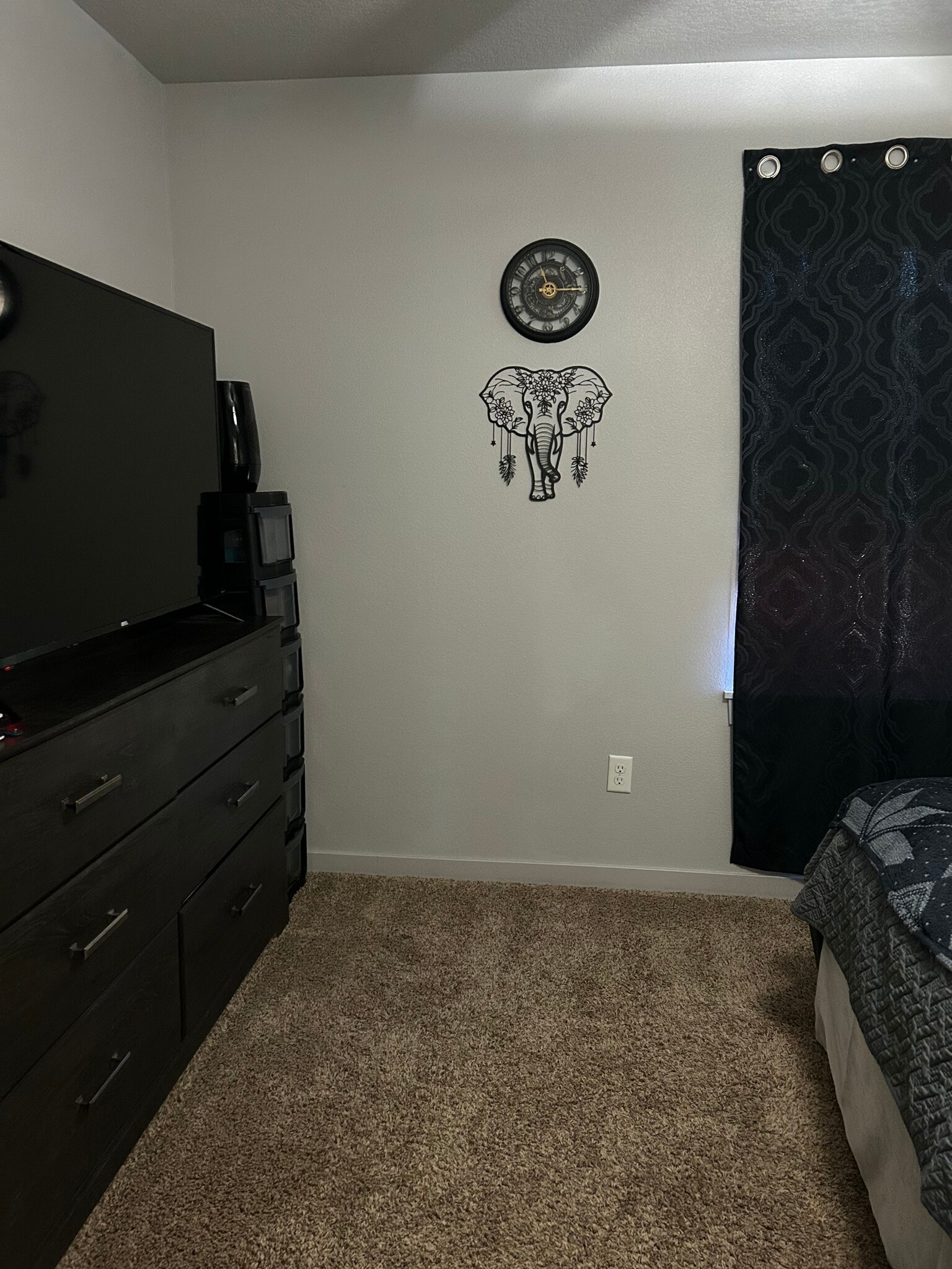 Building Photo - 4803 NE Oak Ln