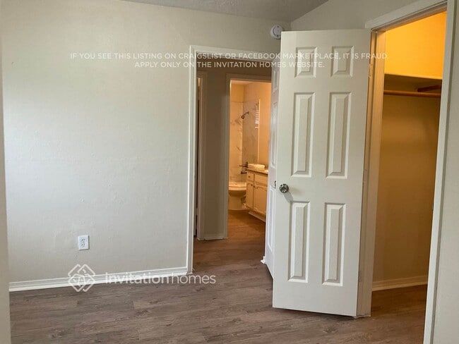 Building Photo - 4009 Eagle Pass