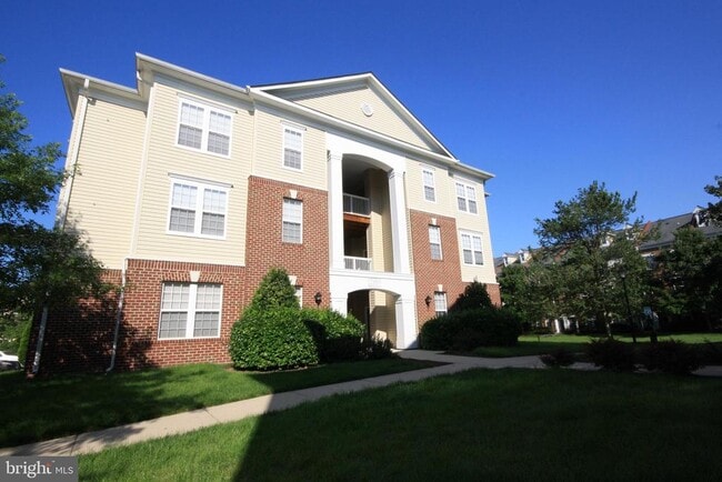 Building Photo - 22961 Blue Elder Terrace