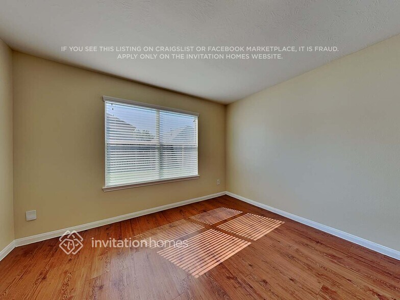 Building Photo - 18715 Dennington Dr