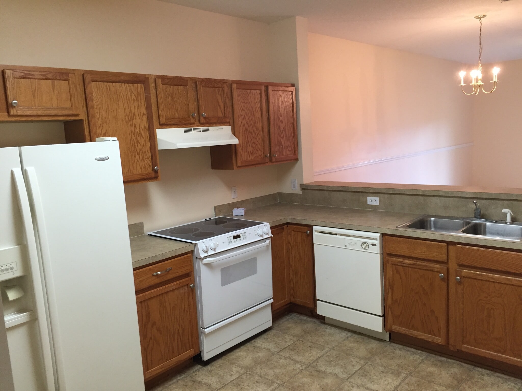 Building Photo - 7759 Playschool Ln