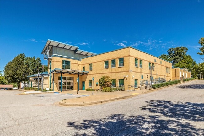 Building Photo - Wildwood Park Rental