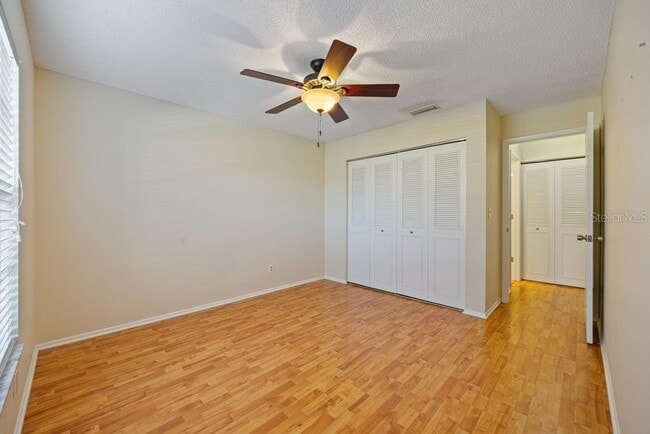 Building Photo - 4071 Shoreside Cir