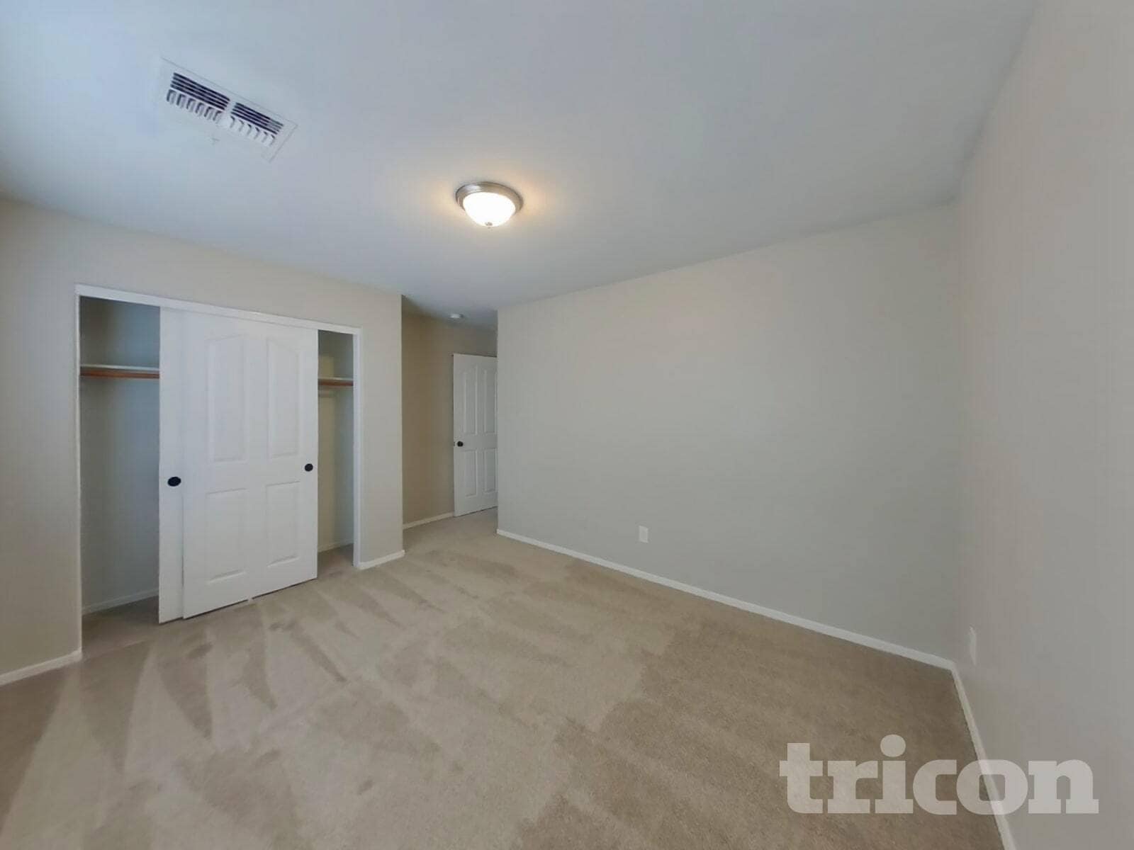 Building Photo - 305 W Angus Rd