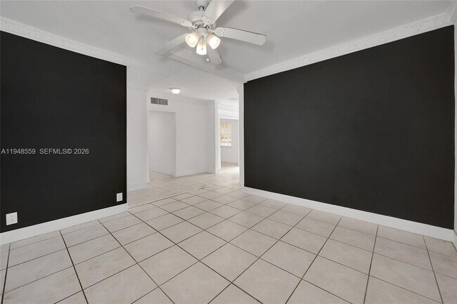 Building Photo - 1922 McKinley St