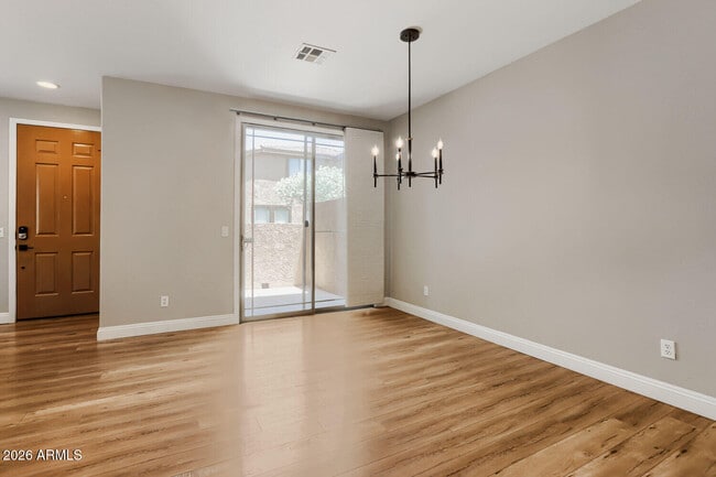 Building Photo - 1225 N 36th St