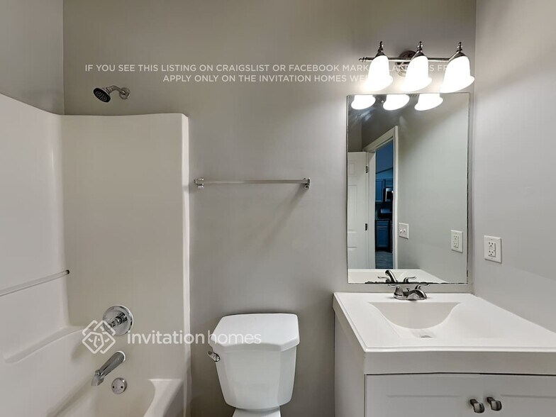 Building Photo - 170 Stillwood Dr