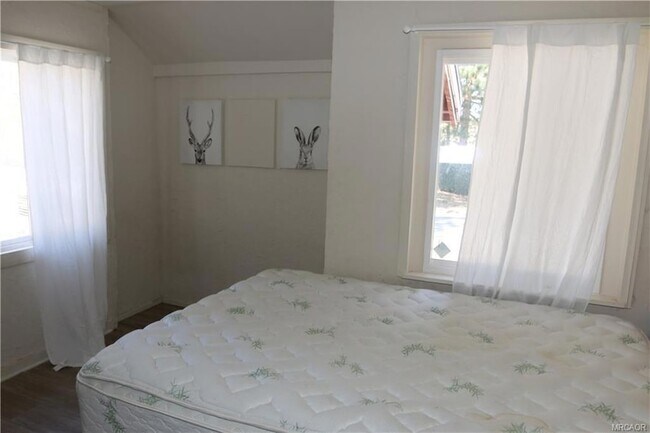 Building Photo - 854 Cienega Rd