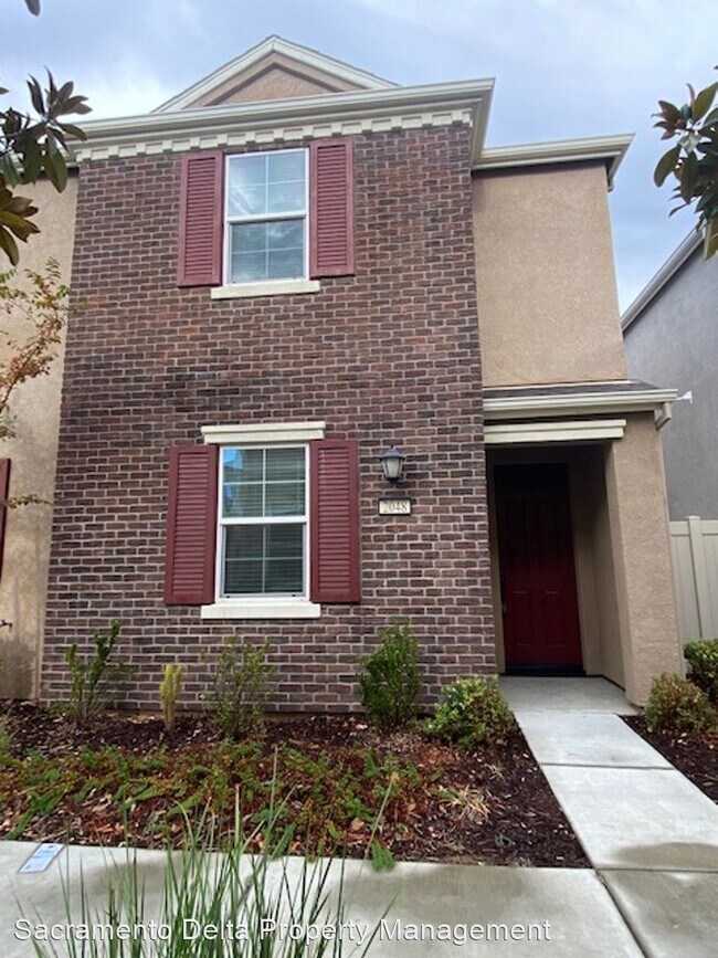 4 br, 3 bath House 2048 Mannington Place 2048 Mannington Pl