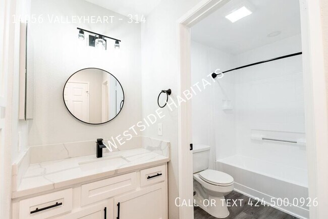 Building Photo - 14056 Valleyheart-314