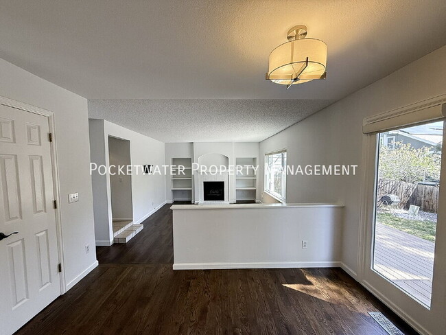 Building Photo - 11752 Eaton Ct