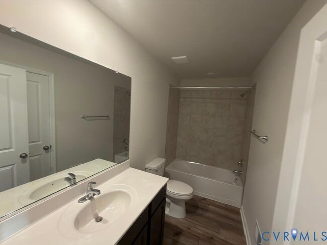 Building Photo - 8760 Whitman Dr
