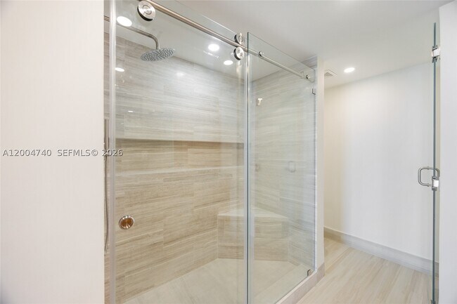 Building Photo - 2100 S Ocean Dr