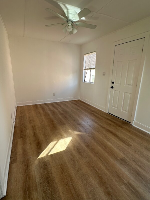 Building Photo - 7925 Morton Ave