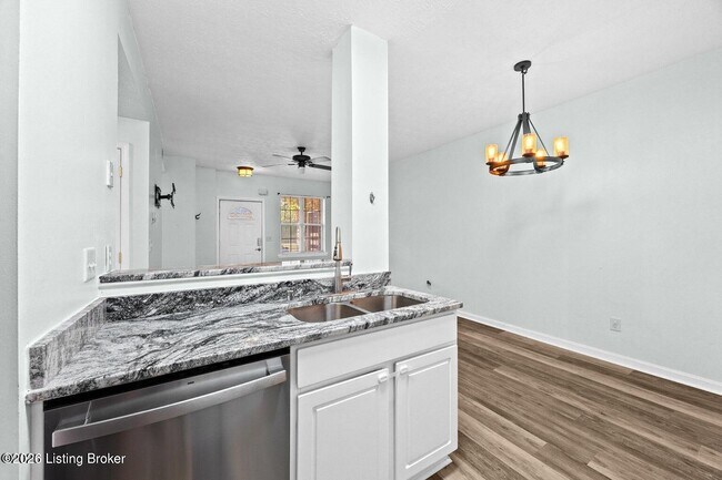 Building Photo - 13202 Prospect Glen Way